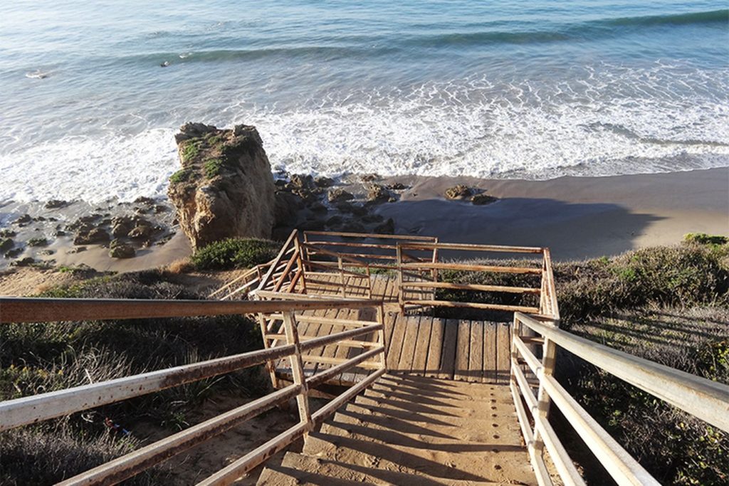 malibu_beach_stairs-0