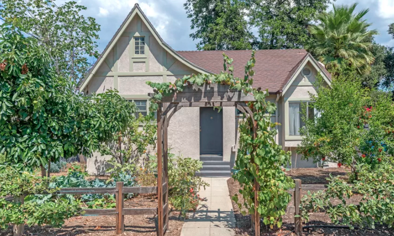 Altadena Cottage